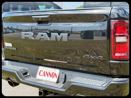 Diamond Black 2026 RAM 1500 Big Horn/Lone Star