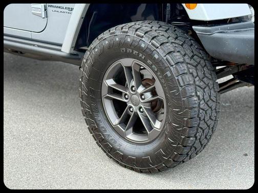 Billet Silver Metallic Clearcoat 2018 Jeep Wrangler JK Unlimited Sport