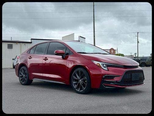 Pearl 2024 Toyota Corolla Hybrid SE