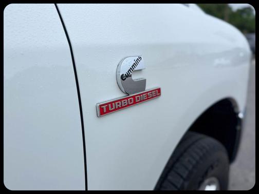 Bright White Clearcoat 2021 RAM 2500 Big Horn