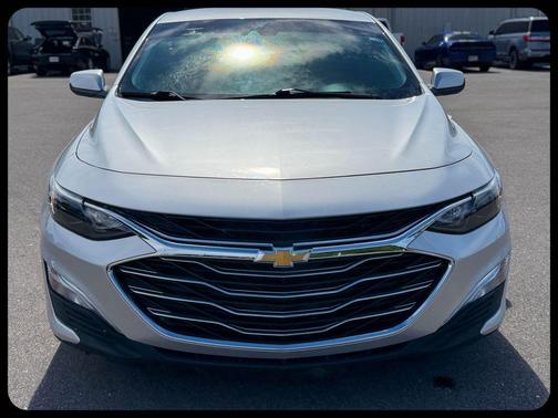 Silver Ice Metallic 2020 Chevrolet Malibu 1LS