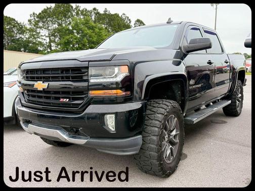 Black 2018 Chevrolet Silverado 1500 LT