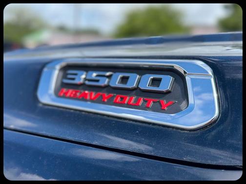 Diamond Black 2026 RAM 3500 Laramie