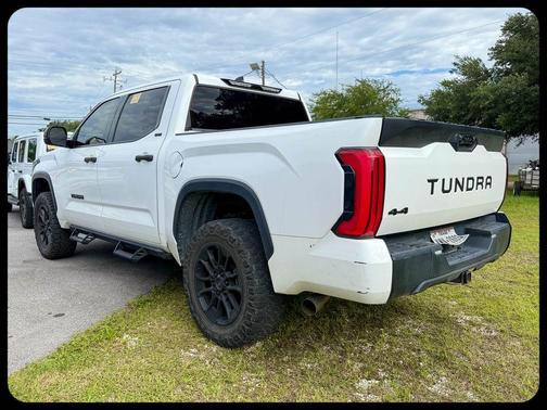 White 2022 Toyota Tundra SR5