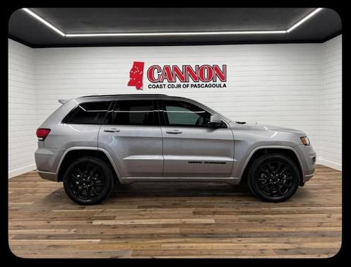 Billet Silver Metallic Clearcoat 2021 Jeep Grand Cherokee Laredo X