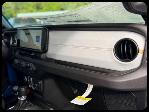 Hydro Blue Pearlcoat 2026 Jeep Gladiator Sport