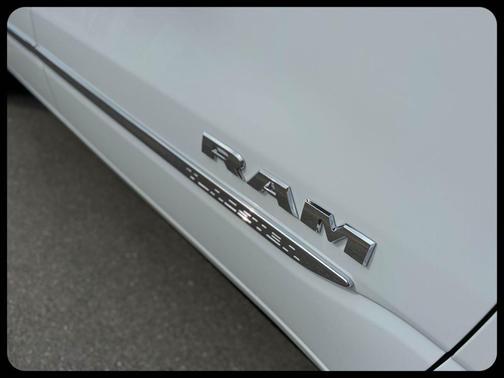 Bright White Clearcoat 2026 RAM 1500 Tungsten