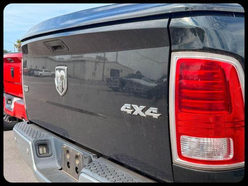 Black Forest Green Pearlcoat 2016 RAM 2500 Laramie