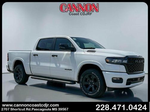 Bright White Clearcoat 2026 RAM 1500 Big Horn/Lone Star