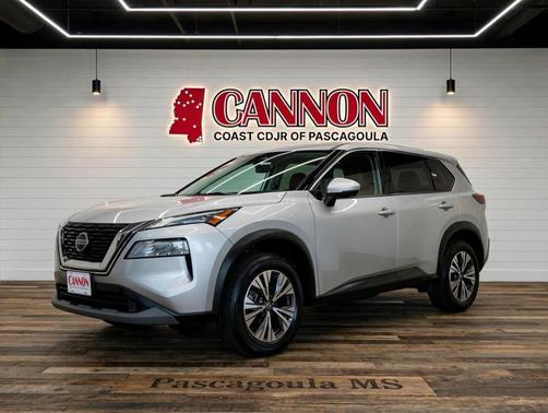 Brilliant Silver Metallic 2021 Nissan Rogue SV