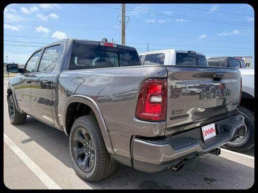 Granite Crystal Clearcoat Metallic 2026 RAM 1500 Big Horn/Lone Star