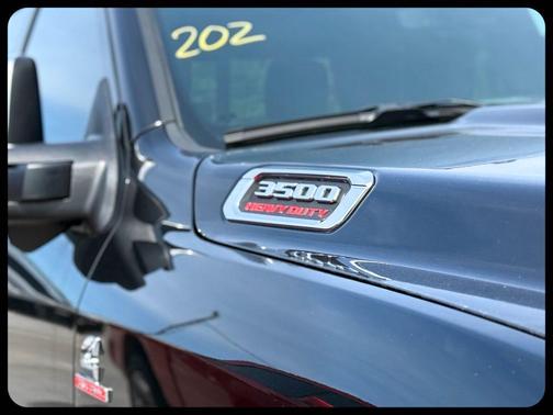 Diamond Black 2025 RAM 3500 Laramie