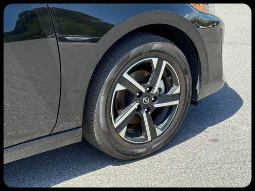 Black 2025 Nissan Sentra SV