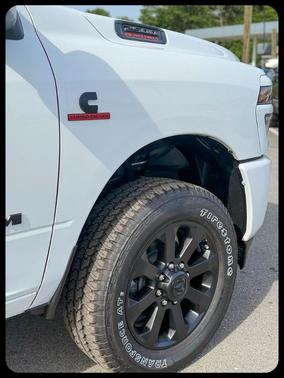 Bright White Clearcoat 2026 RAM 2500 Big Horn