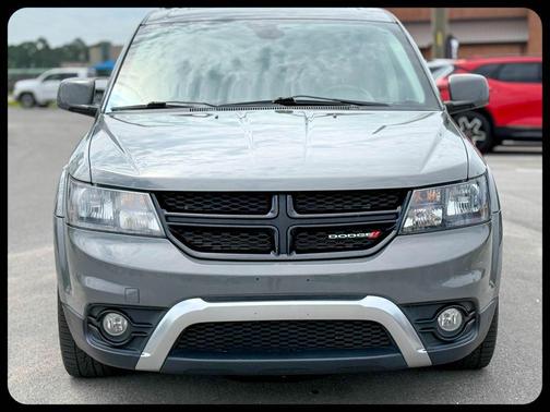 Destroyer Gray Clearcoat 2020 Dodge Journey Crossroad