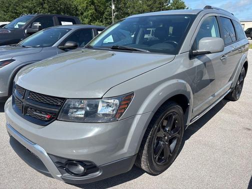 Destroyer Gray Clearcoat 2020 Dodge Journey Crossroad