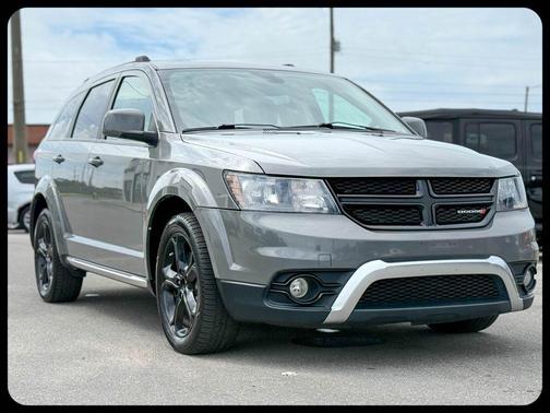 Destroyer Gray Clearcoat 2020 Dodge Journey Crossroad
