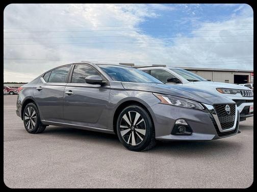 Gun Metallic 2021 Nissan Altima 2.5 SV