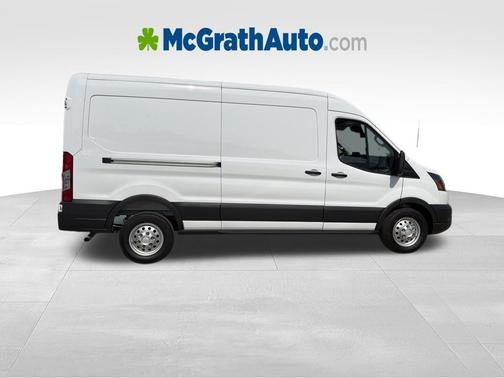 Oxford White 2026 Ford Transit-250 Base