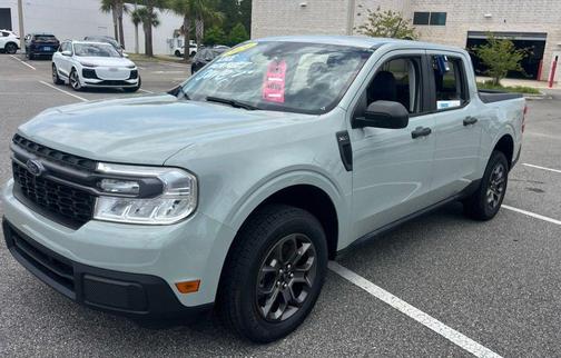 Cactus Gray 2024 Ford Maverick XLT
