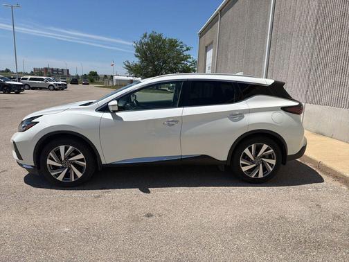 Pearl White Tricoat 2019 Nissan Murano SL