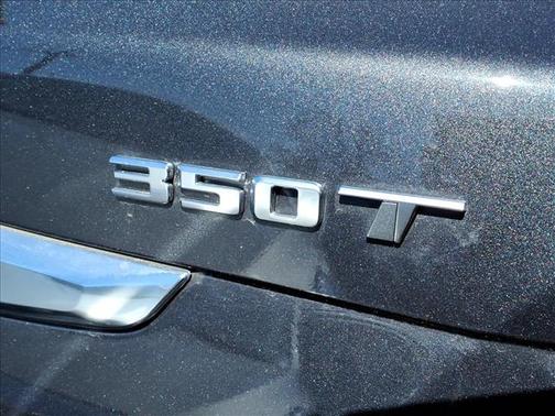 Wilder Metallic 2023 Cadillac XT5 Premium Luxury