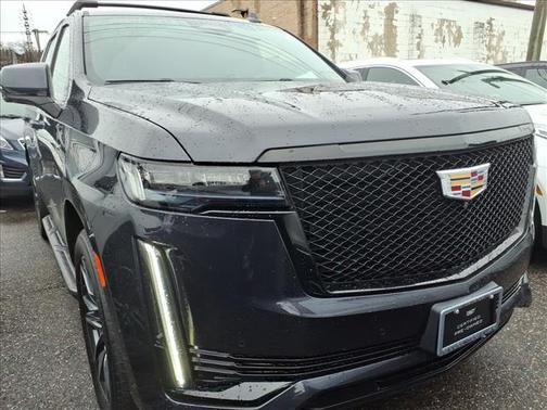 2023 Cadillac Escalade Sport