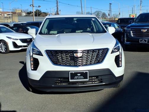 2023 Cadillac XT4 Luxury