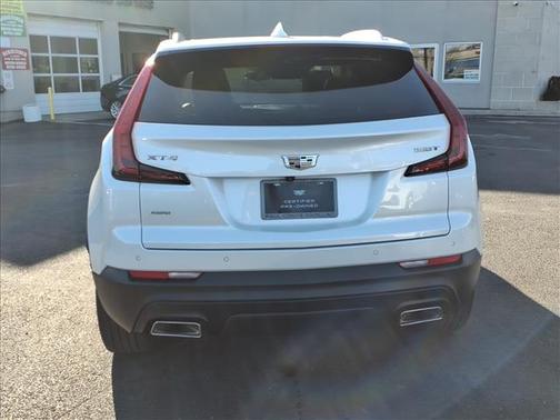 2023 Cadillac XT4 Luxury