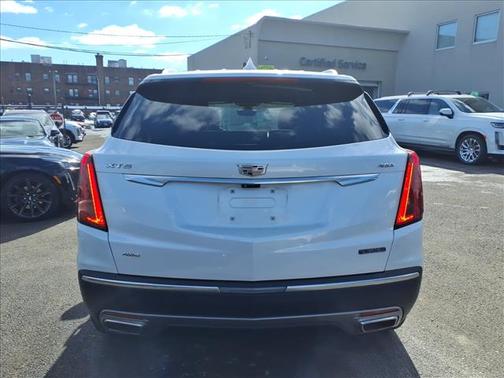 2021 Cadillac XT5 Premium Luxury