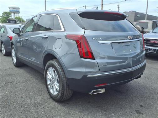 2022 Cadillac XT5 Luxury