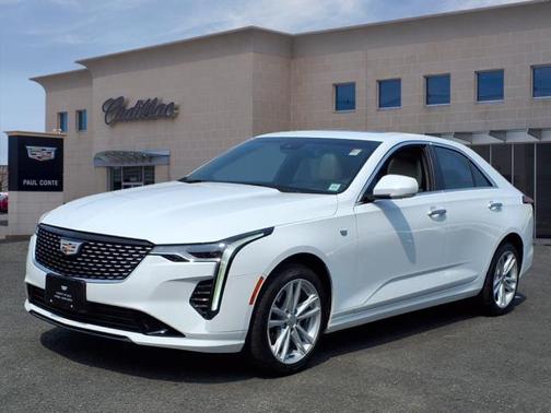 2022 Cadillac CT4 Luxury