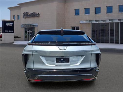 Argent Silver Metallic 2024 Cadillac LYRIQ V