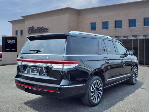2022 Lincoln Navigator L Black Label