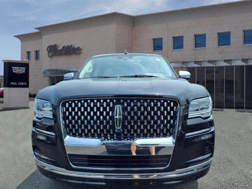 2022 Lincoln Navigator L Black Label