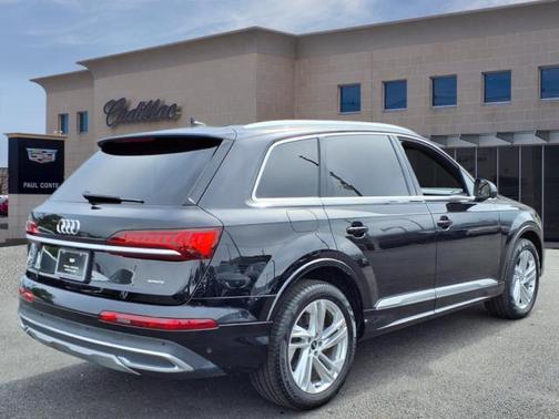 2021 Audi Q7 55 Premium Plus