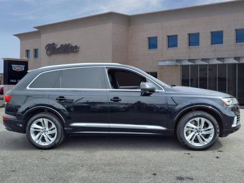 2021 Audi Q7 55 Premium Plus