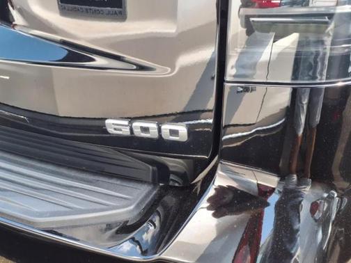 2022 Cadillac Escalade ESV Premium Luxury