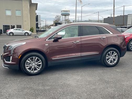 2022 Cadillac XT5 Premium Luxury