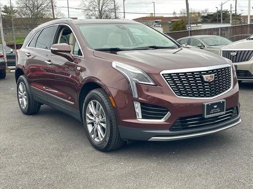 2022 Cadillac XT5 Premium Luxury