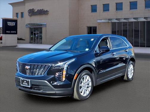 Stellar Black Metallic 2023 Cadillac XT4 Luxury