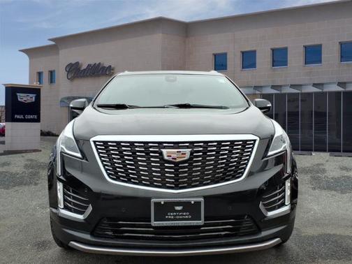 Stellar Black Metallic 2021 Cadillac XT5 Premium Luxury