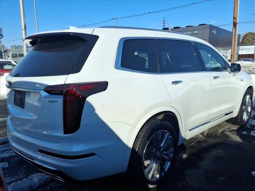 2023 Cadillac XT6 Premium Luxury AWD