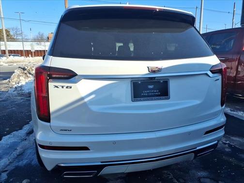 2023 Cadillac XT6 Premium Luxury AWD