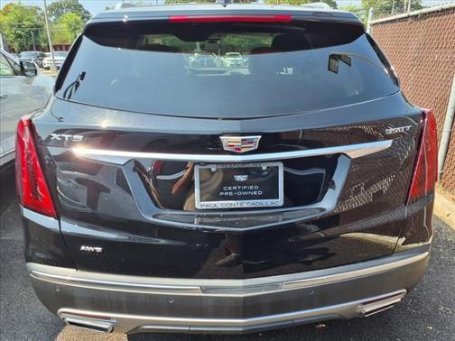 2022 Cadillac XT5 Premium Luxury