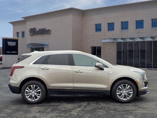 2022 Cadillac XT5 Premium Luxury