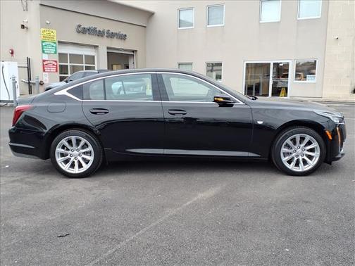 2023 Cadillac CT5 Luxury