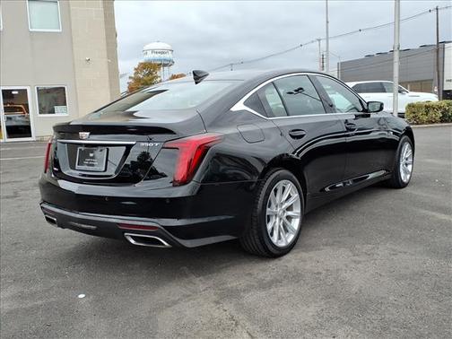 2023 Cadillac CT5 Luxury