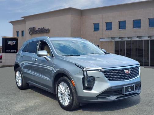 2024 Cadillac XT4 Luxury