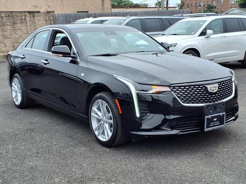 2022 Cadillac CT4 Luxury